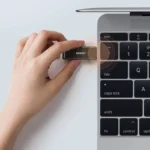 UGREEN USB 3.0 to TF + SD Dual Card Reader (Black) - 40752-(1YW) - Image 6