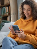 UGREEN Type-C to Lightning M/M MFI Certified Cable Aluminum Shell Braided 1Meter (Black) - 60759-(1YW) - Image 5